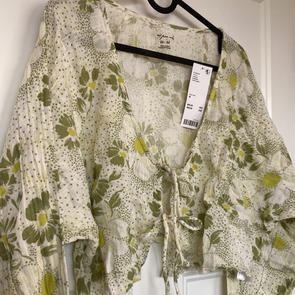 Urban Outfitters Alice Tie-Front Long Sleeve - Picture 2 of 5